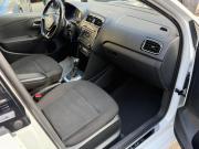 Volkswagen Polo V Рестайлинг Санкт-Петербург  - изображение 23