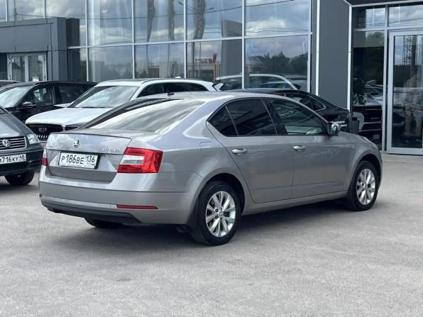 Skoda Octavia III (A7) Рестайлинг с пробегом 2018 года, цена 1 800 000 рублей, 179124 км, лифтбек, Автокод Объявления