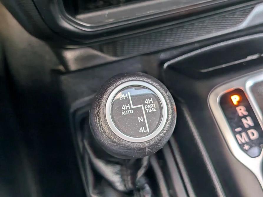 Jeep Wrangler IV (JL) Москва  - изображение 14