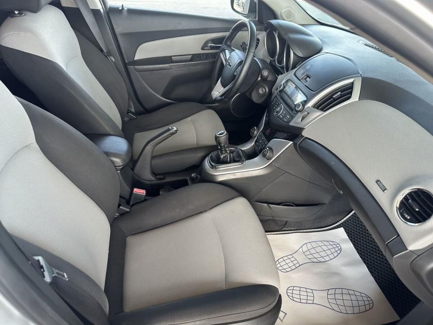 Chevrolet Cruze I Рестайлинг Волгоград  - изображение 18