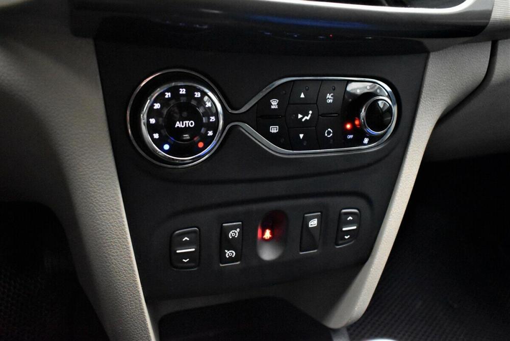 Renault Logan II Москва  - изображение 8