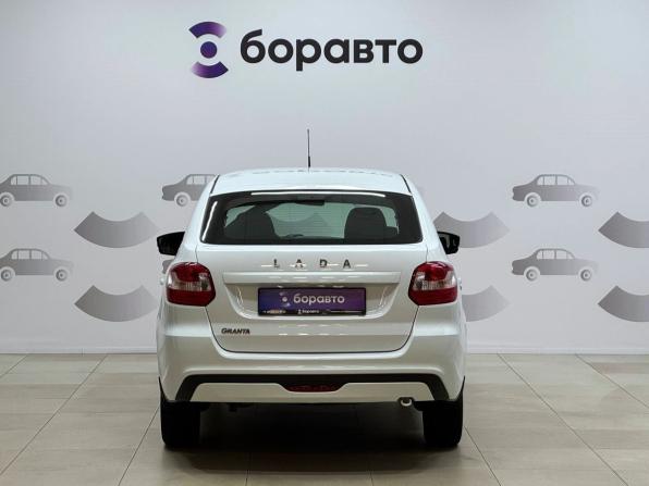 Lada (ВАЗ) Granta I Рестайлинг с пробегом 2023 года, цена 890 000 рублей, 43216 км, лифтбек, Автокод Объявления