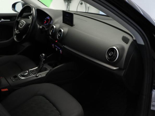 Audi A3 III (8V) с пробегом 2015 года, цена 1 750 000 рублей, 127403 км, седан, Автокод Объявления