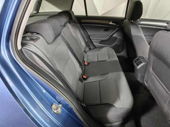 Volkswagen Golf VII с пробегом 2013 года, цена 959 000 рублей, 230656 км, хэтчбек, Автокод Объявления