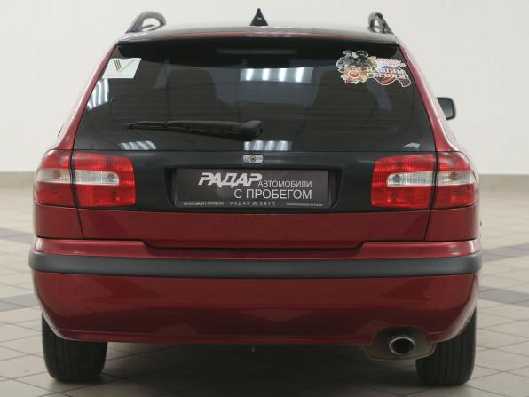 Volvo V40 I Рестайлинг с пробегом 2003 года, цена 288 000 рублей, 242000 км, универсал, Автокод Объявления