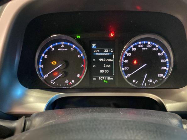 Toyota RAV4 IV (XA40) Рестайлинг с пробегом 2017 года, цена 2 850 000 рублей, 107117 км, внедорожник, Автокод Объявления