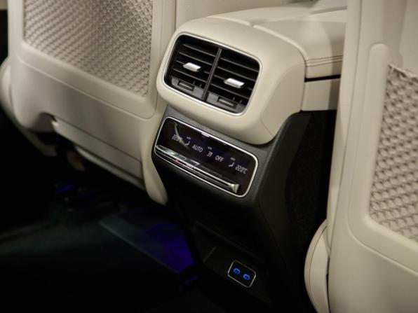 Новый Mercedes-Benz GLE II (V167) Рестайлинг 2026 года, цена 11 648 000 рублей, внедорожник, Автокод Объявления