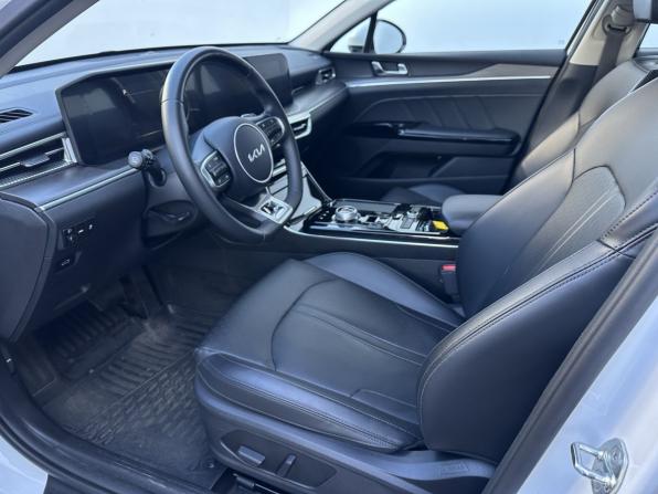 Kia K5 III с пробегом 2022 года, цена 2 800 000 рублей, 41112 км, седан, Автокод Объявления