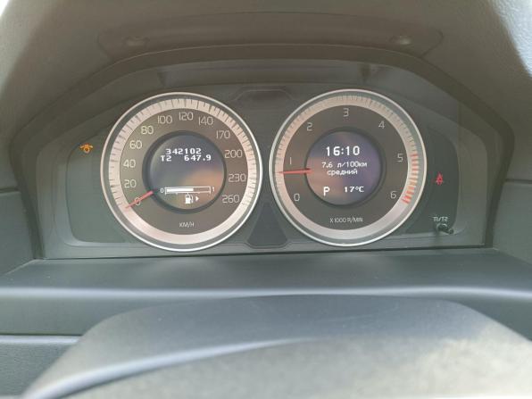 Volvo XC70 II с пробегом 2012 года, цена 1 349 000 рублей, 342102 км, универсал, Автокод Объявления