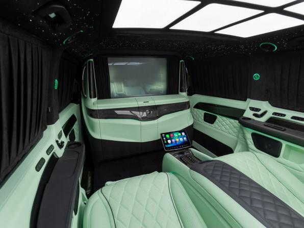 Mercedes-Benz V-Класс III (W447) Рестайлинг 2 с пробегом 2025 года, цена 46 000 000 рублей, 89 км, минивэн, Автокод Объявления