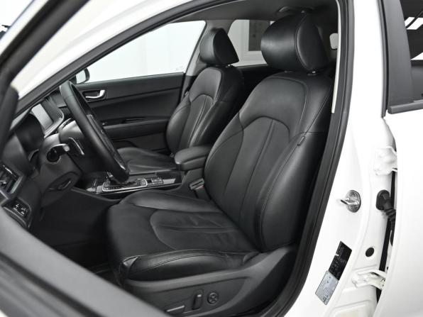 Kia Optima IV с пробегом 2017 года, цена 1 549 000 рублей, 151000 км, седан, Автокод Объявления