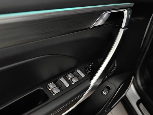 Geely Atlas Pro с пробегом 2024 года, цена 2 268 000 рублей, 27343 км, внедорожник, Автокод Объявления