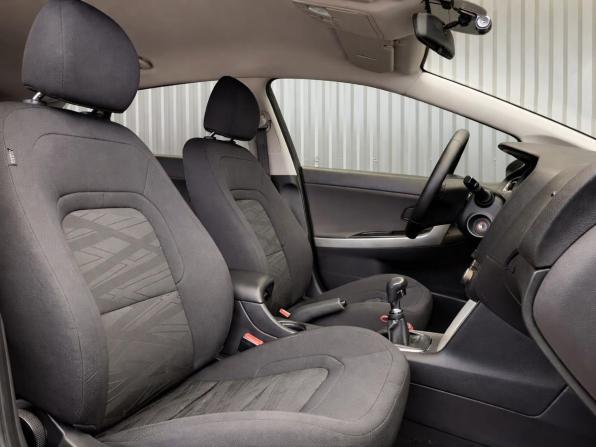 Kia Ceed II с пробегом 2013 года, цена 877 000 рублей, 136236 км, хэтчбек, Автокод Объявления