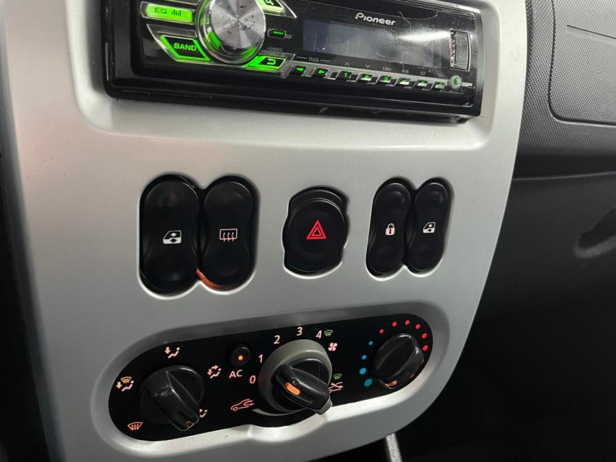 Renault Sandero I Киров  - изображение 15
