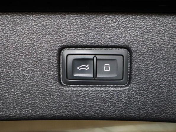 Audi Q7 II (4M) Рестайлинг с пробегом 2019 года, цена 6 700 000 рублей, 98480 км, внедорожник, Автокод Объявления