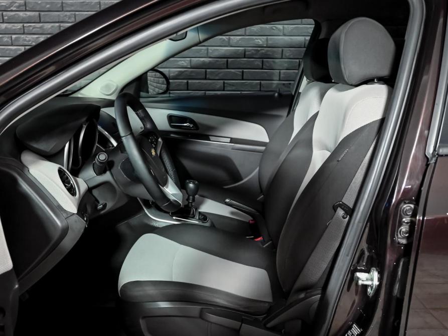 Chevrolet Cruze I Рестайлинг Екатеринбург  - изображение 10
