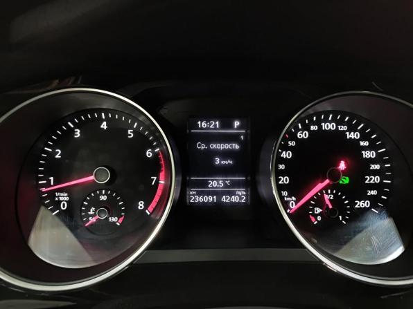 Volkswagen Jetta VI Рестайлинг с пробегом 2016 года, цена 1 130 000 рублей, 236090 км, седан, Автокод Объявления