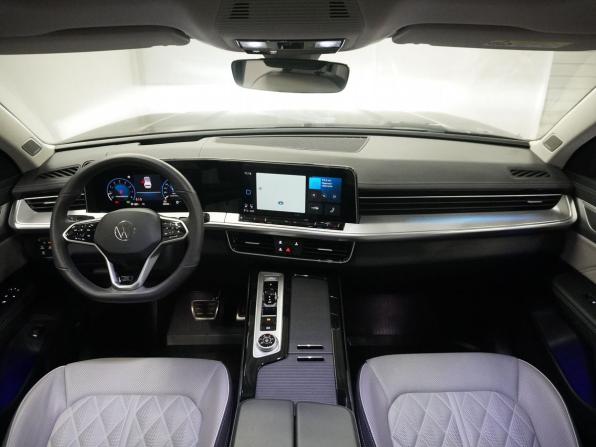 Volkswagen Tavendor I с пробегом 2024 года, цена 4 890 000 рублей, 28600 км, внедорожник, Автокод Объявления