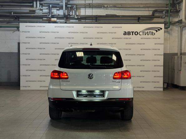 Volkswagen Tiguan I Рестайлинг с пробегом 2012 года, цена 1 049 000 рублей, 205000 км, внедорожник, Автокод Объявления