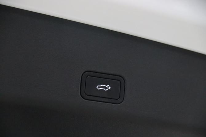 Geely Monjaro I с пробегом 2024 года, цена 3 595 950 рублей, 45470 км, внедорожник, Автокод Объявления