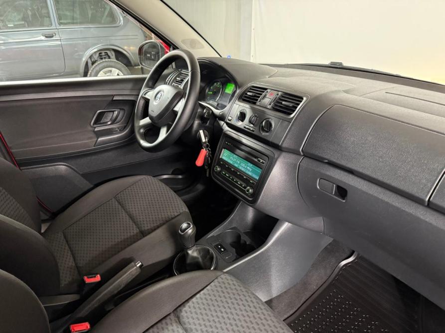 Skoda Fabia II Рестайлинг Екатеринбург  - изображение 24