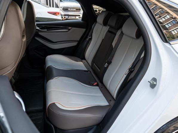 BYD Qin Plus I с пробегом 2023 года, цена 2 730 000 рублей, 34990 км, седан, Автокод Объявления