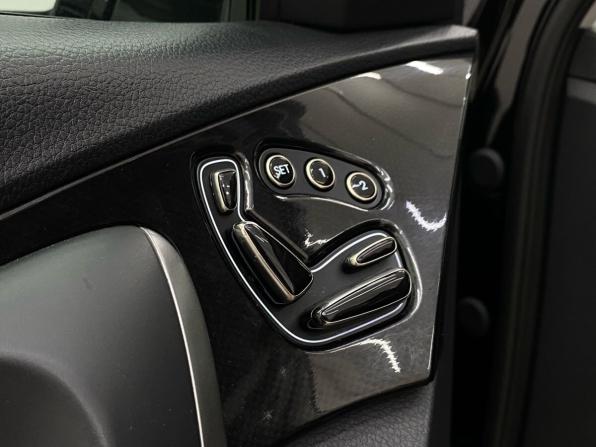 Hyundai Grandeur V с пробегом 2014 года, цена 1 620 000 рублей, 212109 км, седан, Автокод Объявления