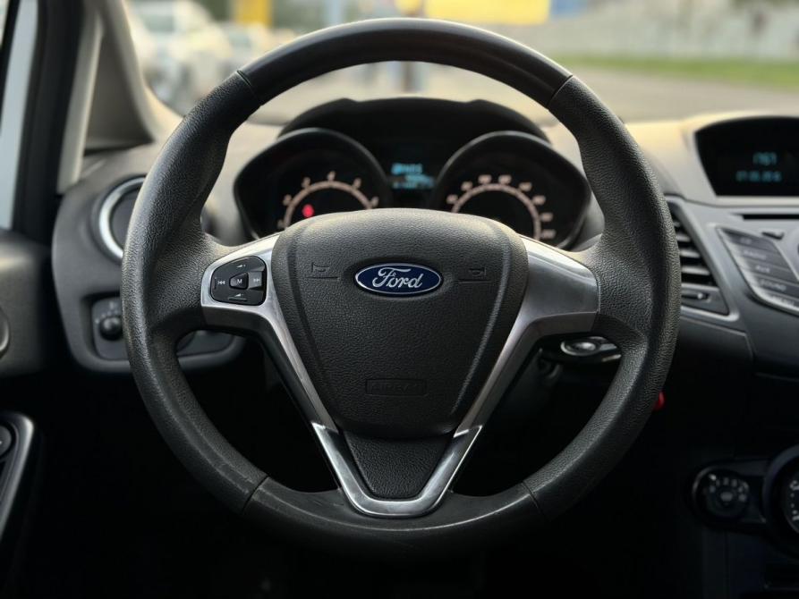 Ford Fiesta Mk6 Рестайлинг Санкт-Петербург  - изображение 12