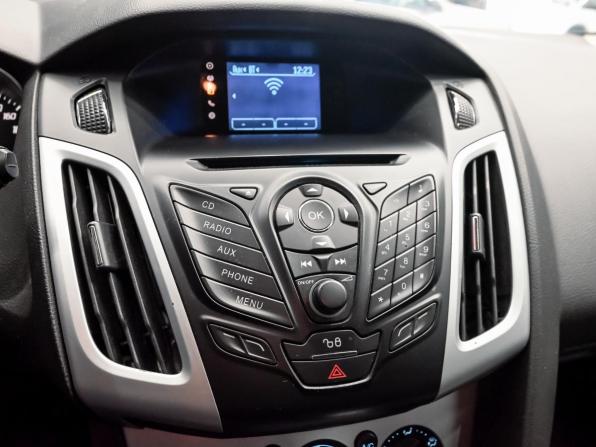 Ford Focus III с пробегом 2012 года, цена 731 000 рублей, 259460 км, хэтчбек, Автокод Объявления