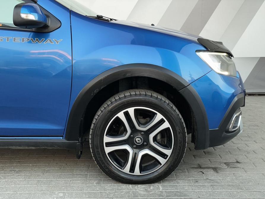 Renault Logan II Рестайлинг Екатеринбург  - изображение 5