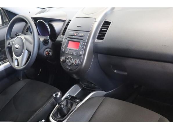 Kia Soul I Рестайлинг с пробегом 2013 года, цена 895 000 рублей, 109268 км, хэтчбек, Автокод Объявления