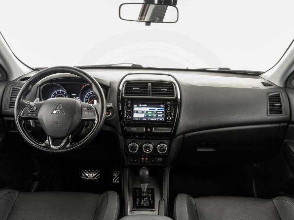 Mitsubishi ASX I Рестайлинг 2 с пробегом 2018 года, цена 1 700 000 рублей, 117401 км, внедорожник, Автокод Объявления