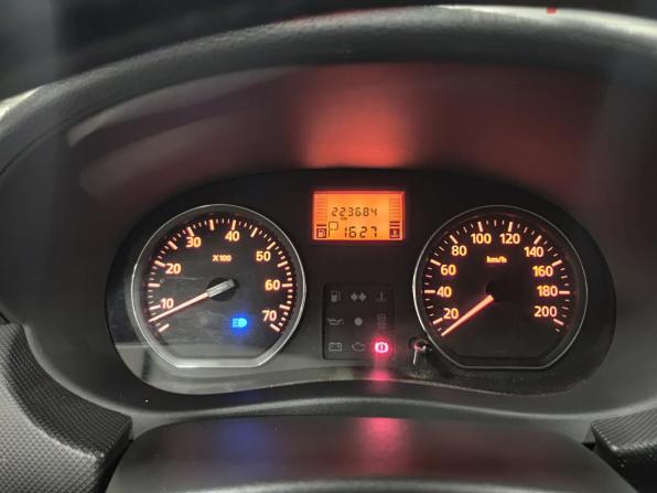 Renault Sandero I с пробегом 2013 года, цена 650 000 рублей, 223682 км, хэтчбек, Автокод Объявления