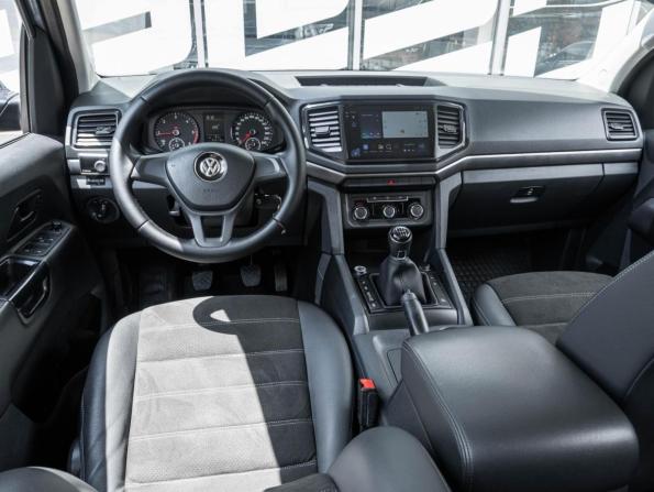 Volkswagen Amarok I Рестайлинг с пробегом 2017 года, цена 2 117 555 рублей, 243115 км, offers.body_type.unknown, Автокод Объявления