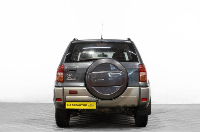 Toyota RAV4 II (XA20) Рестайлинг с пробегом 2004 года, цена 799 000 рублей, 200000 км, внедорожник, Автокод Объявления