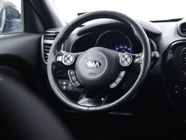 Kia Soul II Рестайлинг с пробегом 2018 года, цена 1 490 000 рублей, 138911 км, хэтчбек, Автокод Объявления