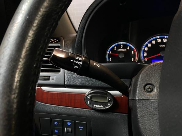 Hyundai Santa Fe II с пробегом 2008 года, цена 969 000 рублей, 249097 км, внедорожник, Автокод Объявления