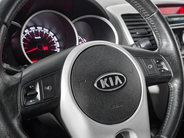 Kia Venga I с пробегом 2011 года, цена 659 000 рублей, 143468 км, минивэн, Автокод Объявления