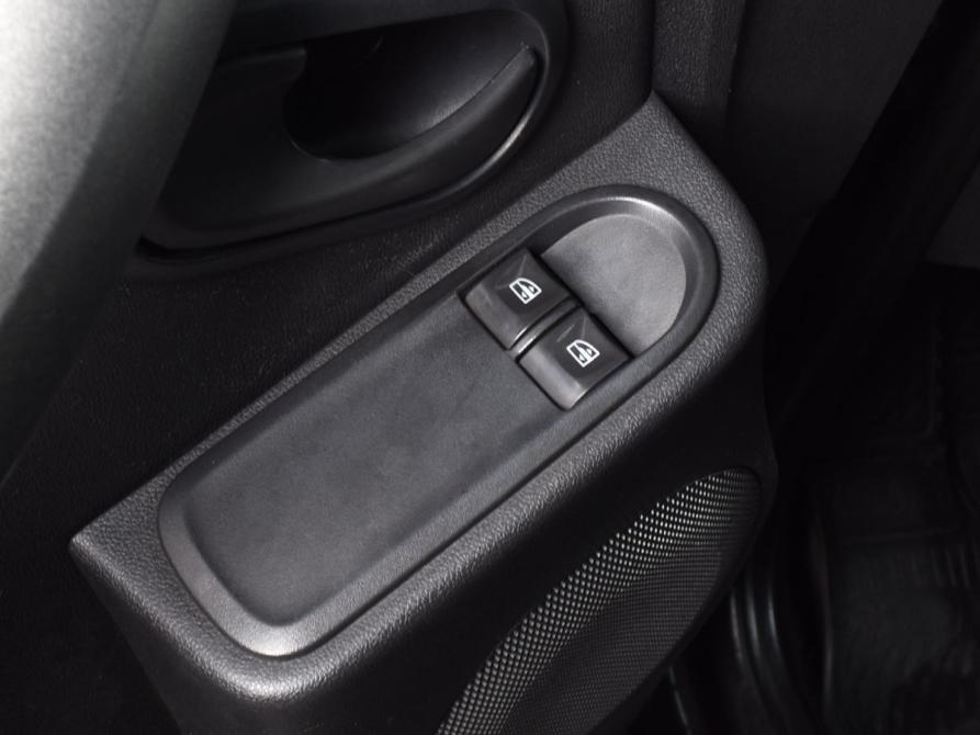 Renault Duster I Рестайлинг Кемерово  - изображение 17