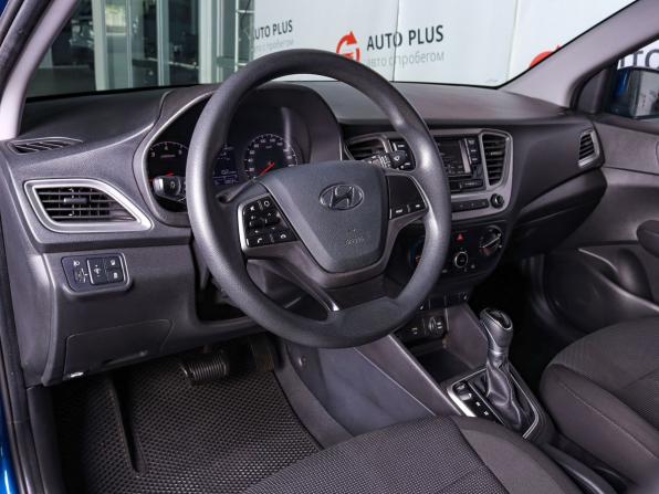Hyundai Solaris II Рестайлинг с пробегом 2021 года, цена 1 599 000 рублей, 68000 км, седан, Автокод Объявления
