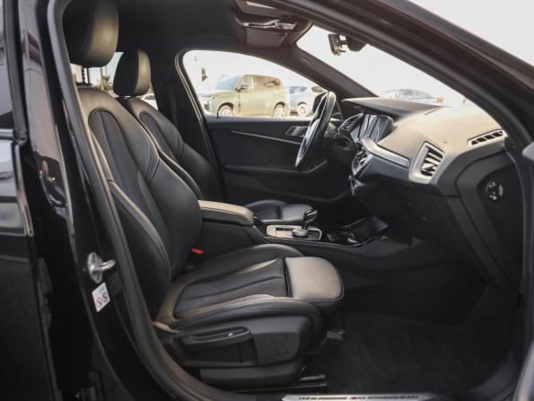 BMW 1 серии III (F40) с пробегом 2019 года, цена 2 149 000 рублей, 157933 км, хэтчбек, Автокод Объявления
