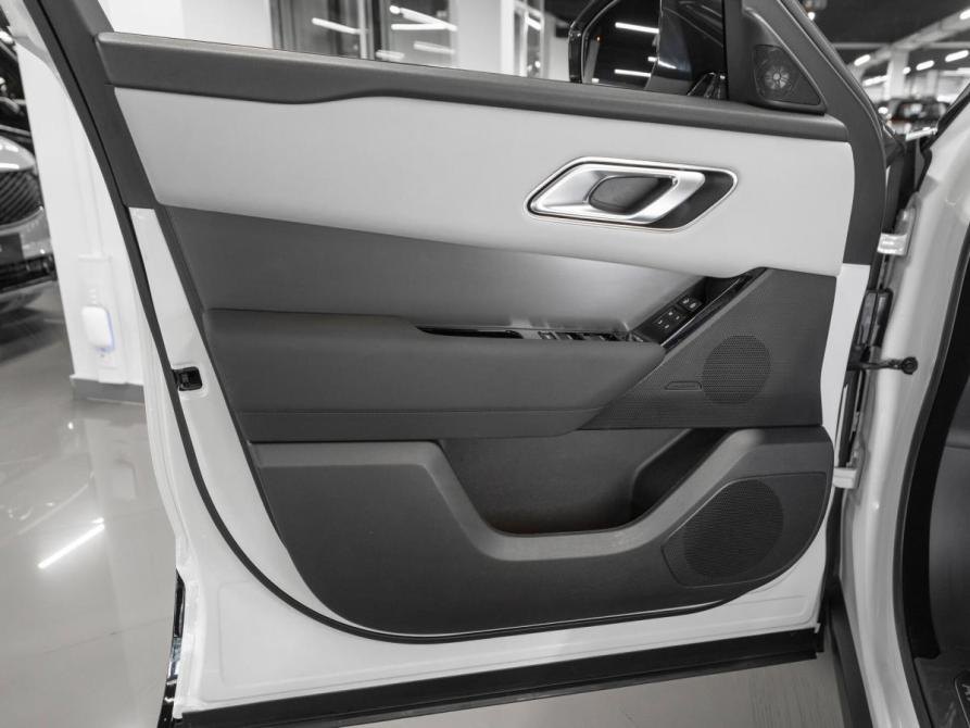 Land Rover Range Rover Velar I Рестайлинг Москва  - изображение 15