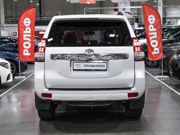 Toyota Land Cruiser Prado 150 Series Рестайлинг 1 с пробегом 2014 года, цена 2 989 000 рублей, 176903 км, внедорожник, Автокод Объявления