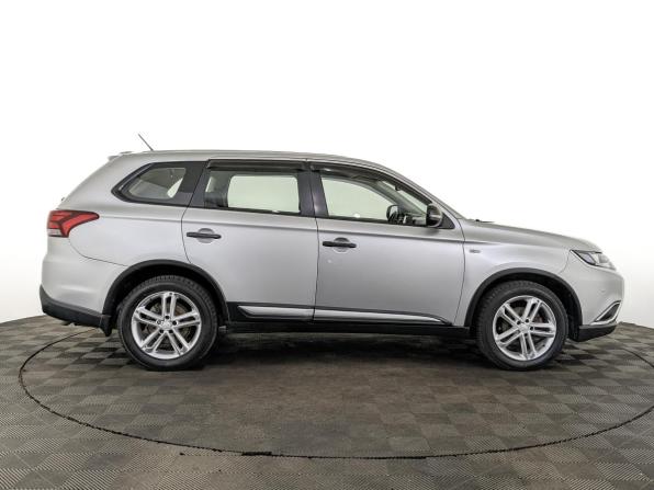 Mitsubishi Outlander III Рестайлинг 2 с пробегом 2016 года, цена 1 790 000 рублей, 90640 км, внедорожник, Автокод Объявления