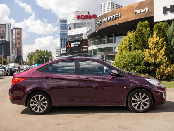 Hyundai Solaris I с пробегом 2013 года, цена 768 000 рублей, 171701 км, седан, Автокод Объявления