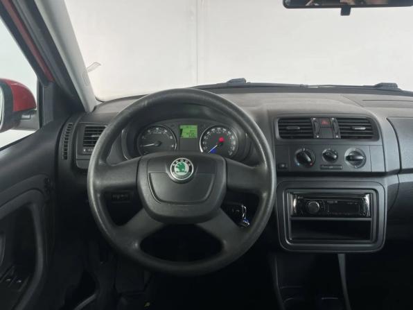 Skoda Fabia II Рестайлинг с пробегом 2011 года, цена 380 000 рублей, 143720 км, хэтчбек, Автокод Объявления