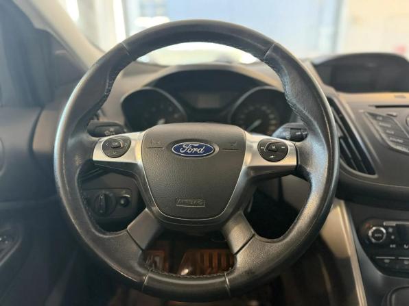 Ford Kuga II с пробегом 2014 года, цена 1 190 000 рублей, 223330 км, внедорожник, Автокод Объявления