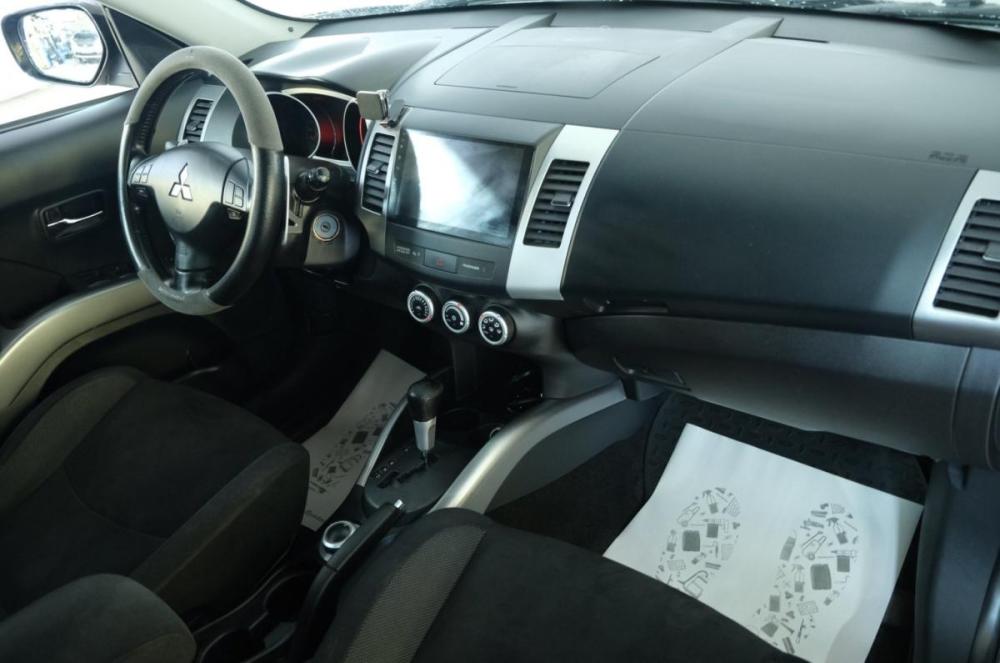 Mitsubishi Outlander II Омск  - изображение 17