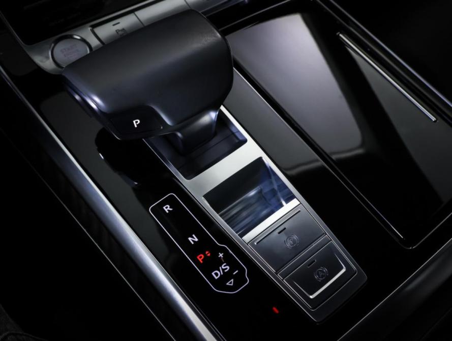 Audi Q8 I (4M) Москва  - изображение 18