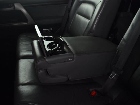 Toyota Land Cruiser 200 Series с пробегом 2007 года, цена 3 099 995 рублей, 450646 км, внедорожник, Автокод Объявления